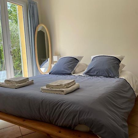 Les Marguerites Bed and Breakfast Vers Pont du Gard Εξωτερικό φωτογραφία