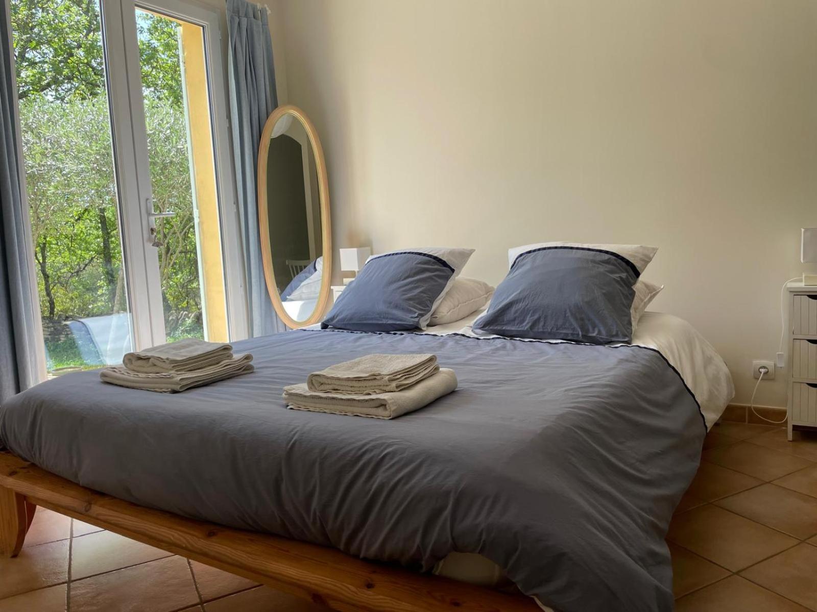 Les Marguerites Bed and Breakfast Vers Pont du Gard Εξωτερικό φωτογραφία